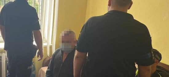 Мешканець Львівщини намагався застрелити сина з мисливської рушниці: постраждалий у лікарні
