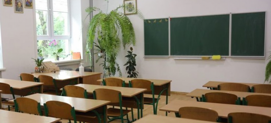 Учнів 5-11 класів у Львові відправили на «дистанційку» (ВІДЕО)