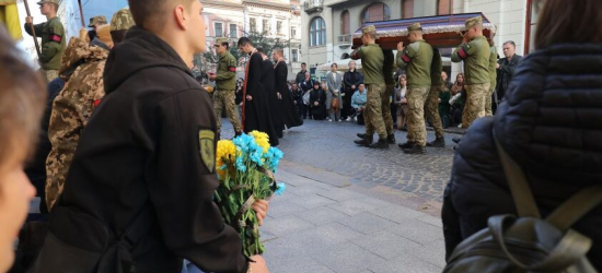 Сьогодні Львів попрощається з двома загиблими військовими
