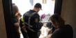 Діти знайшли зброю у квартирі: у Львові 14-річний школяр потрапив до лікарні з вогнепальним пораненням у груди