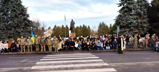 Самбірщина попрощалася з полеглим розвідником-далекомірником