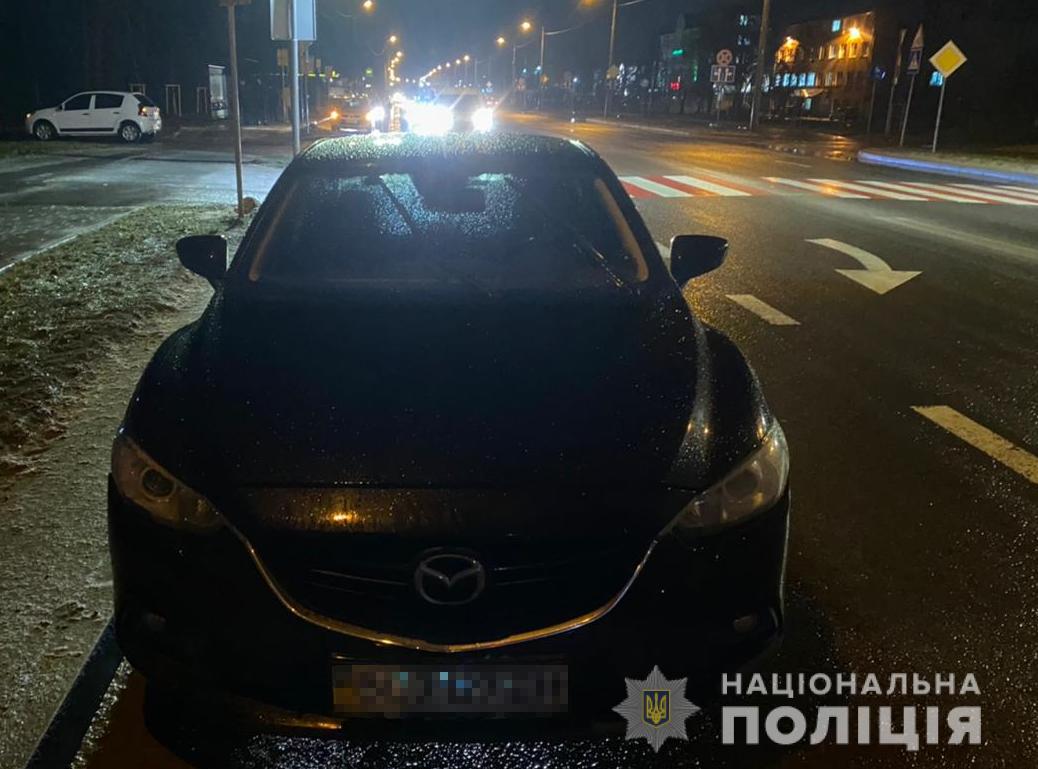 У Львові водій на пішохідному переході збив 18-річну дівчину