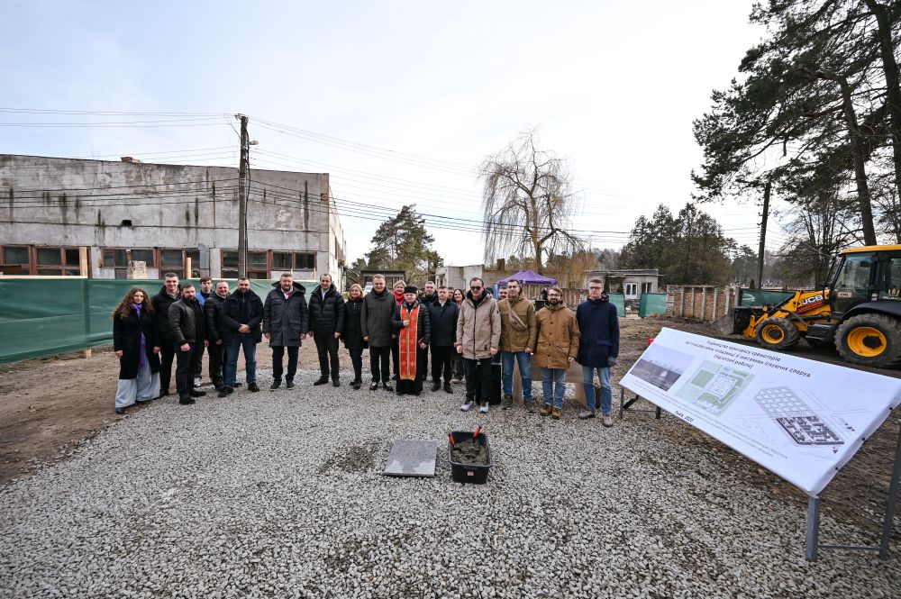 У Львові заклали капсулу під будівництво крематорію (ФОТО)