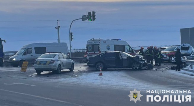 Одна людина загинула, двоє травмовані внаслідок ДТП неподалік Львова