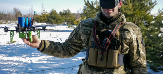 В Об'єднаних Силах показали, як бійці тренуються управляти безпілотниками (ФОТО) 