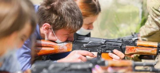 ВРУ підтримала закон про загальновійськову підготовку у школах і профтехах