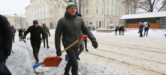 Нераціональний метод господарювання Андрія Садового