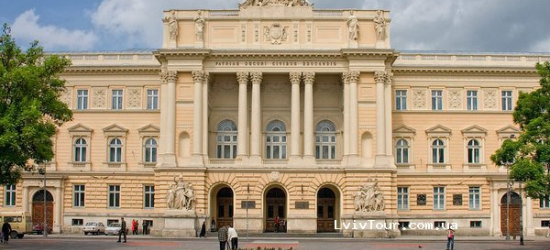 Львівський університет став лідером рейтингу найпопулярніших вишів України