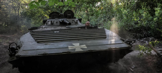  Бійці 24 ОМБр відремонтували БМП-2 прямо перед бойовим виїздом (ФОТО) 