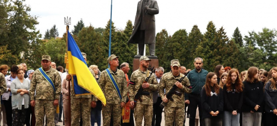 Самбір попрощався з підполковником Василем Лапчуком