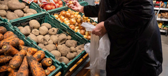 В Україні з початком осені зросли ціни на продукти: що подорожчало найбільше