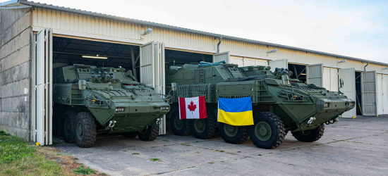 Канада передала Україні БТРи