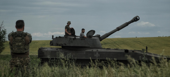 «Бджола» та «Гвоздика»: історія навідника САУ