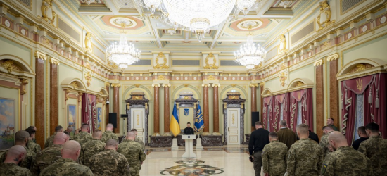 Пів року на Курщині: Зеленський нагородив воїнів, які беруть участь в операції