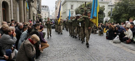 Львів сьогодні попрощається із захисниками Юрієм Стецем та Михайлом Лосиком