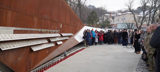 У Львові вшанували Героїв Небесної Сотні тихою акцією «Ангели Пам’яті»