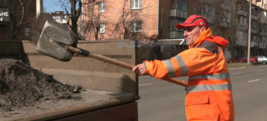 Уряд планує збільшити до 75% бронювання працівників комунальних підприємств