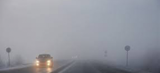 Мешканців Львівщини попередили про туман та ожеледицю на дорогах