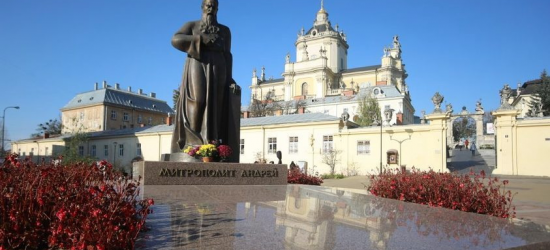 Нічних богослужінь у Львові на Великдень проводити не будуть