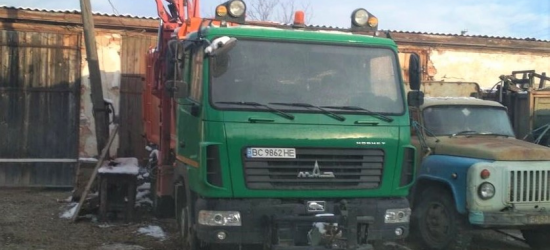 Добромильська міська рада відсудила у Старосамбірської сміттєвоз
