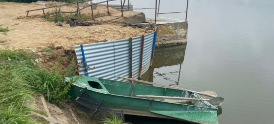 Екоінспектори з’ясовують питання проведення робіт на водоймі у Ставчанах