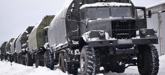 З Бреста у бік українського кордону прямує білоруська військова колона 