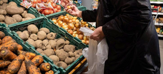 Названо причини різкого здорожчання цін на овочі в Україні