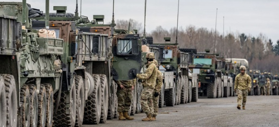 У НАТО обговорюють ідею про розміщення до 300 тисяч військових на кордоні з росією – ЗМІ