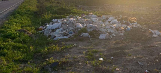 Під час чергового рейду екоінспектори Львівщини виявили 3 незаконні сміттєзвалища