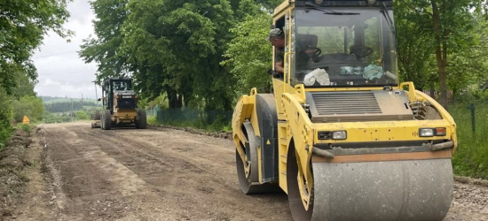 На Самбірщині ремонтують частину автомобільного шляху Либохора – Верхнє Висоцьке