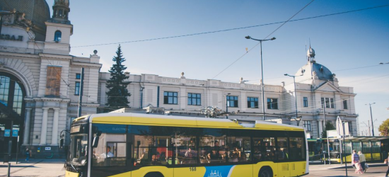 У Львові провели екскурсію на тролейбусі з системою автономного живлення