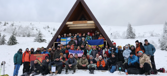 У «Сколівських Бескидах» на честь загиблого воїна Тараса Гаврилишина відкрили туристичний прихисток