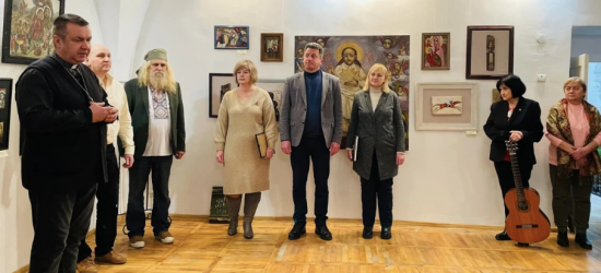 У Самборі відкрилась виставка Тетяни Думан-Скоп «Одкровення»