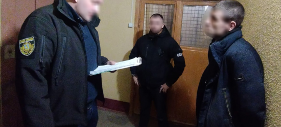 У Львові повідомили про підозру парі співмешканців, які торгували наркотиками