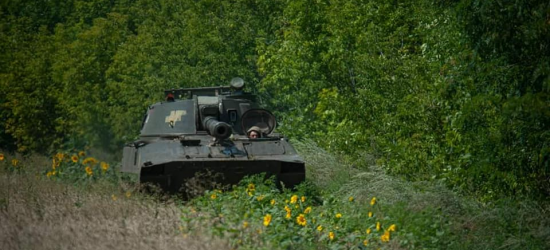 На двох напрямках на Донбасі йдуть бої: оперативні дані Генштабу