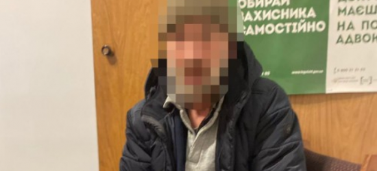 Вдарив ножем у шию і живіт: на Львівщині 55-річний чоловік під час п'яної сварки вбив свого знайомого 