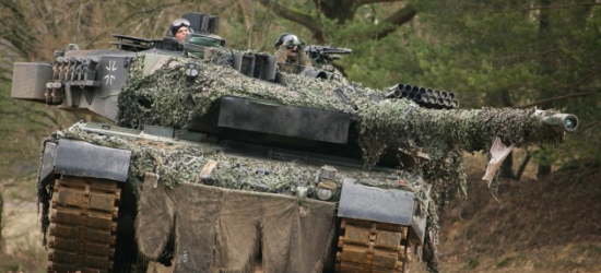 Глава Міноборони Іспанії підтвердила наміри надіслати танки Україні