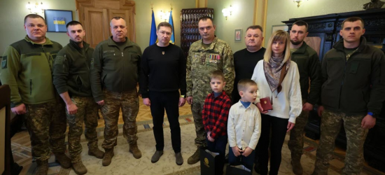 Двох воїнів із 103-ої бригади ТрО Львівщини відзначили державними нагородами (ФОТО)