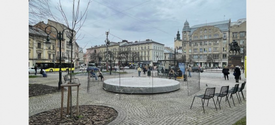 У квітні на площі Галицькій запрацює фонтан «Кульбаба»