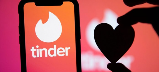 Киянка за побачення через Tinder видурила у львівсього підприємця 18 тис. грн і зникла