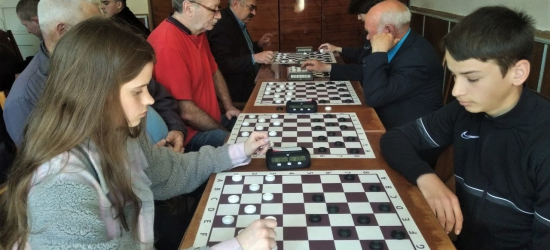 У Старому Самборі започаткували шашкові турніри