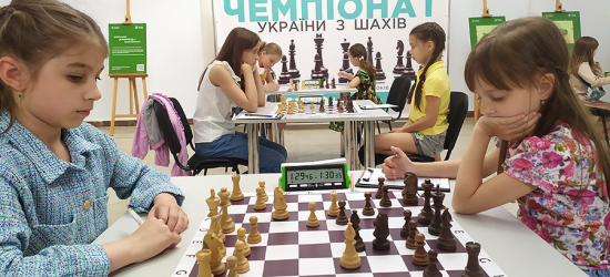 У Львівському Палаці мистецтв стартував Чемпіонат України з шахів серед юнаків та дівчат до 10 років.