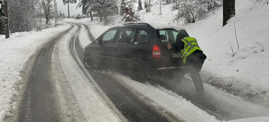 Через снігопади на Львівщині зросла кількість автозіткнень (ФОТО)